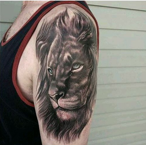 点击大图看下一张：手臂上霸气的狮子头纹身图2
