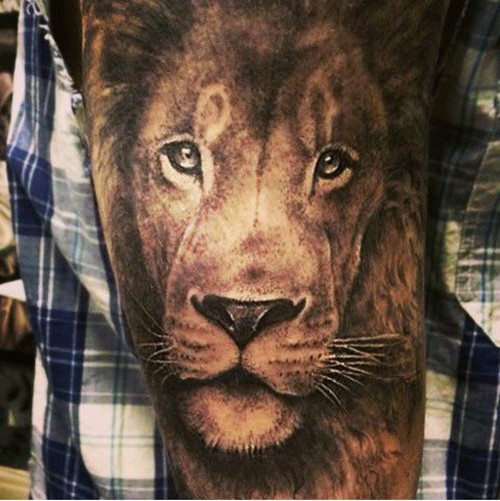 点击大图看下一张：手臂上霸气的狮子头纹身图3