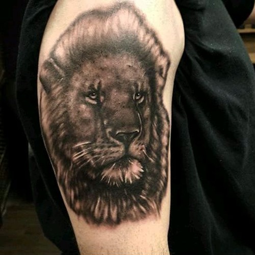 点击大图看下一张：霸气狮子头手臂纹身图7