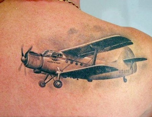 点击大图看下一张：帅气的航空飞机图片纹身图2