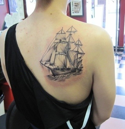 点击大图看下一张：航海梦帆船图案纹身图6