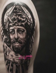 欧美耶稣创意手臂纹身图案