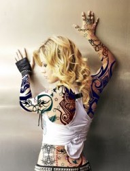 性感美女的花臂纹身图案