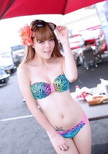 点击大图看下一张：极具诱惑力的腹部性感纹身图7