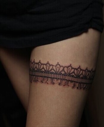 点击大图看下一张：雪白大腿上致命的蛊惑图7