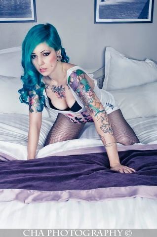 点击大图看下一张:欧美美女的花臂刺青图10