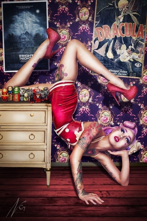 点击大图看下一张:性感也不过就是这样图6