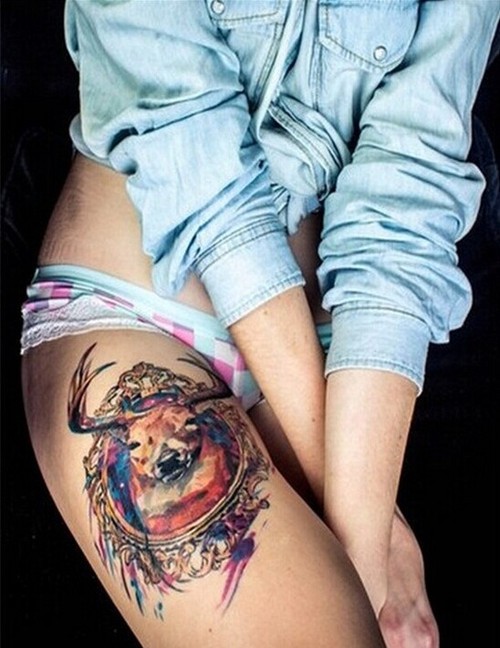点击大图看下一张：美女大腿上的个性纹身图4