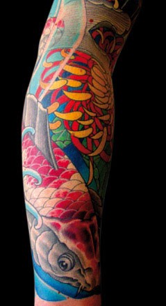 点击大图看下一张：纹身图片―锦鲤菊花纹身图片―花臂纹身图片