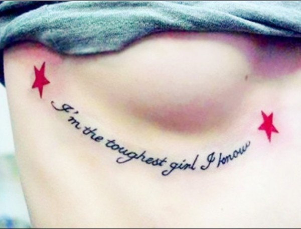点击大图看下一张：女性胸部独特英文红色星星时尚刺青