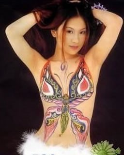 点击大图看下一张：个性女性胸前大蝴蝶dahudie图2