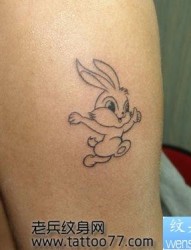 可爱的纹身图片―手臂卡通兔子纹身图片
