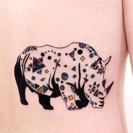 点击大图看下一张：可爱小犀牛纹身图案图案