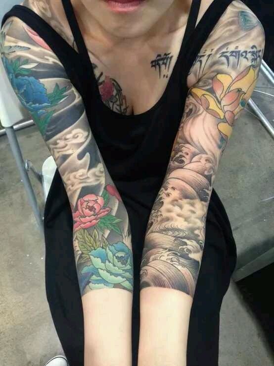 点击大图看下一张：漂亮性感的花臂纹身图2