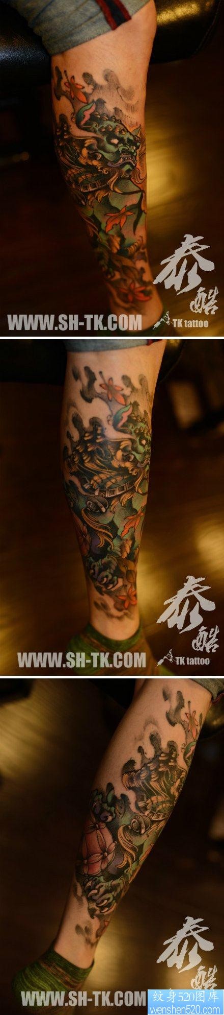 点击大图看下一张：腿部流行很酷的唐狮子纹身图片