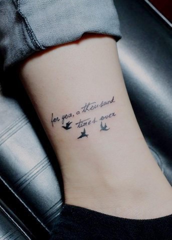 点击大图看下一张：有一种简单好看的纹身叫做小清新纹身图13