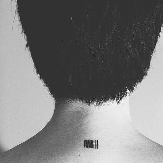 点击大图看下一张:女生后颈处和耳后漂亮清新的纹身图案图2