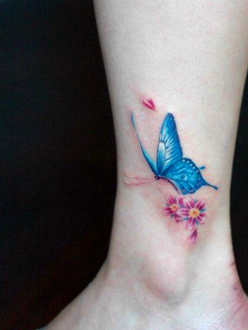 点击大图看下一张：漂亮唯美的脚踝蝴蝶刺青图7