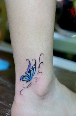 点击大图看下一张：漂亮唯美的脚踝蝴蝶刺青图8