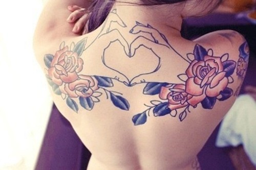 点击大图看下一张：女生肩膀唯美好看的纹身图7