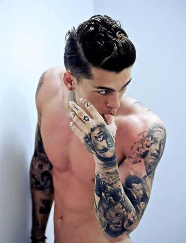 点击大图看下一张：一组帅气的男士展示纹身的魅力图6