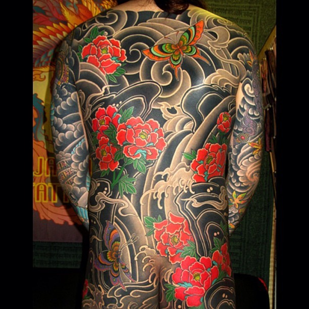 点击大图看下一张：日本 宫藏刺青 （MIYAZO TATTOO）满背纹身作品图2