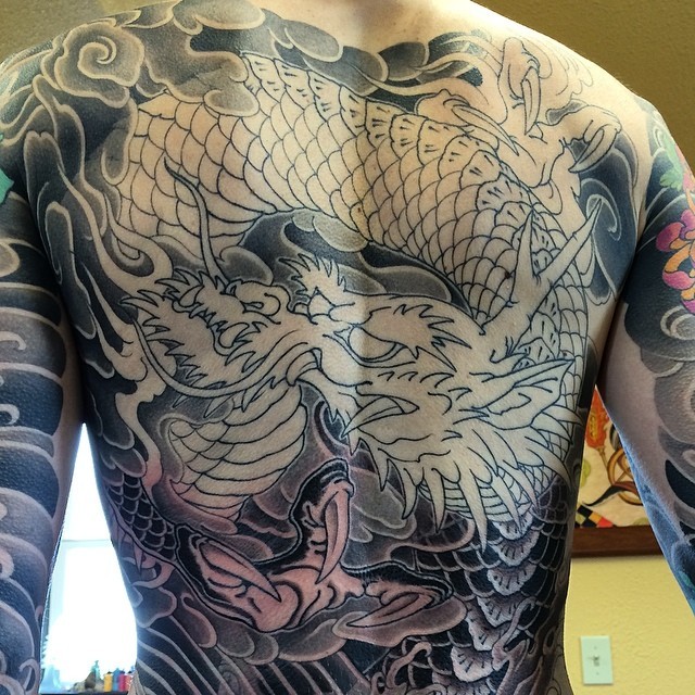 点击大图看下一张：日本 宫藏刺青 （MIYAZO TATTOO）满背纹身作品图5