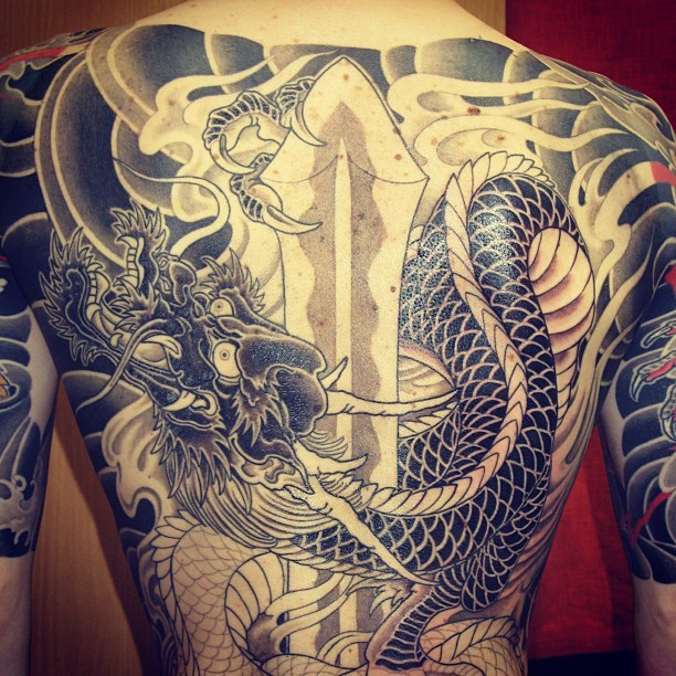 点击大图看下一张：日本 宫藏刺青 （MIYAZO TATTOO）满背纹身作品图8