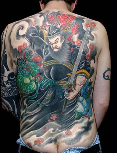 点击大图看下一张：jeff zuck传统满背纹身作品图3