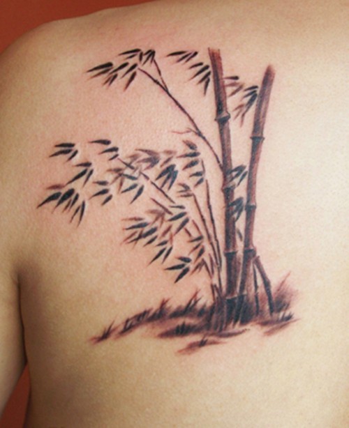 点击大图看下一张：经典竹子后背纹身图6