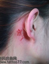 头部纹身图片：耳后图腾音符纹身图片纹身作品