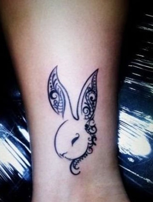 点击大图看下一张：可爱的小兔子图案纹身图6