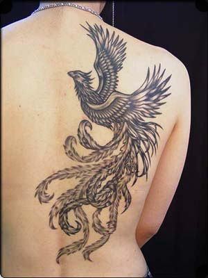 点击大图看下一张：肩部漂亮的吉祥鸟凤凰纹身