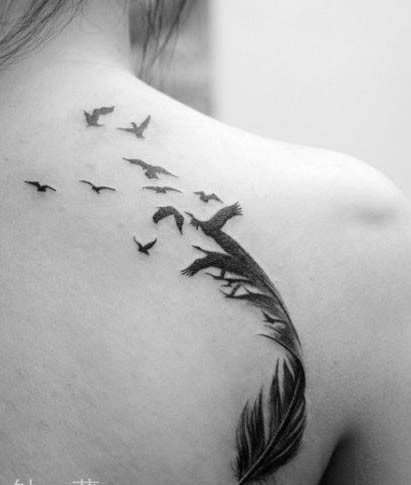 点击大图看下一张：时尚人士得选择——羽毛纹身图5