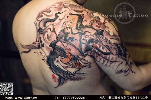 点击大图看下一张：神话人物-吕洞宾纹身