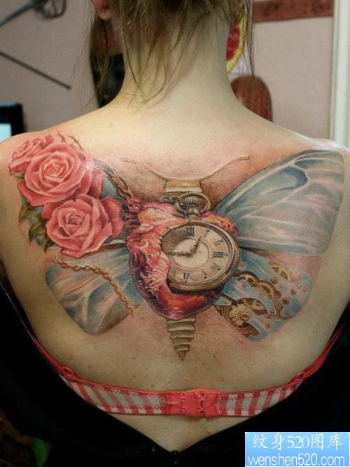 点击大图看下一张：一款蝴蝶玫瑰花时钟纹身图案