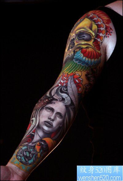点击大图看下一张：一款彩色欧美花臂纹身图案