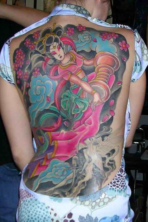 点击大图看下一张:31张精品满背纹身图案图14