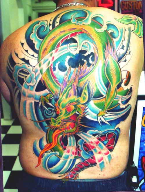 点击大图看下一张:31张精品满背纹身图案图30