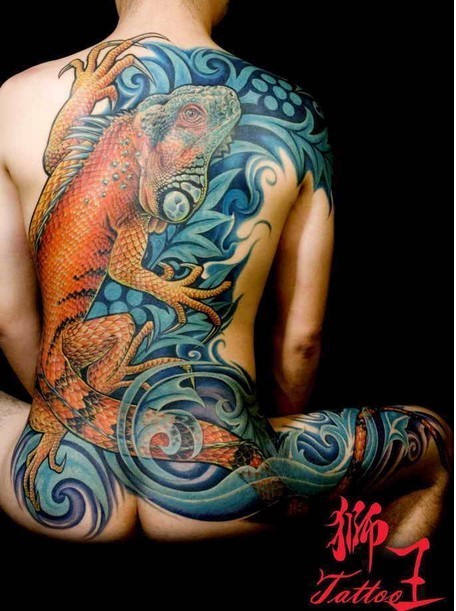 点击大图看下一张：台湾狮王获奖顶级蜥蜴刺青纹身图片