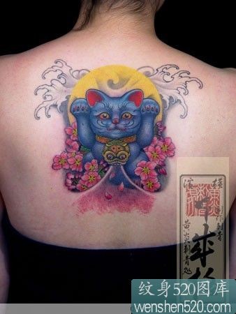 点击大图看下一张：蓝色招财猫纹身图案