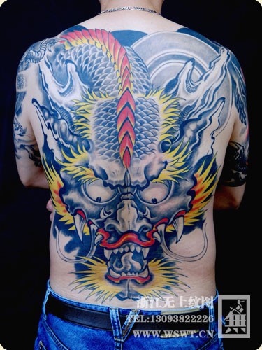 点击大图看下一张：霸气满背纹身-含水墨风图5