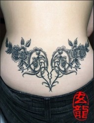心形玫瑰花刺青纹身图案