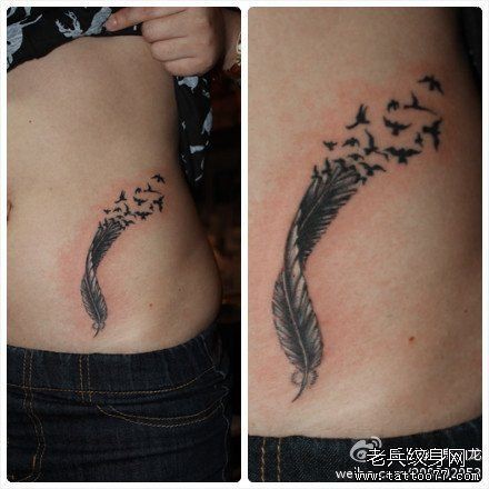 点击大图看下一张:女人腹部唯美的羽化燕纹身图片