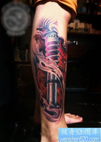 点击大图看下一张：超酷的腿部机械臂纹身图片