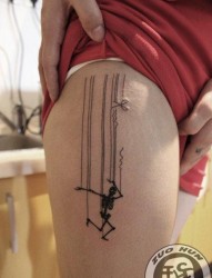 腿部帅气超酷的木偶骷髅纹身图片