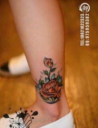 腿部时尚唯美的玫瑰纹身图片