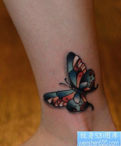 点击大图看下一张：纹身520图库推荐一幅腿部蝴蝶文身图片