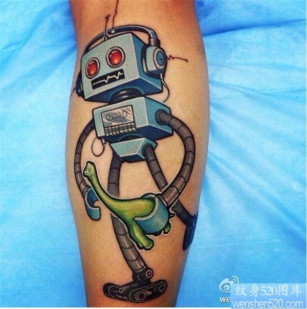 点击大图看下一张：腿部机器人纹身图案