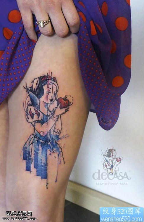点击大图看下一张：腿部白雪公主纹身图案